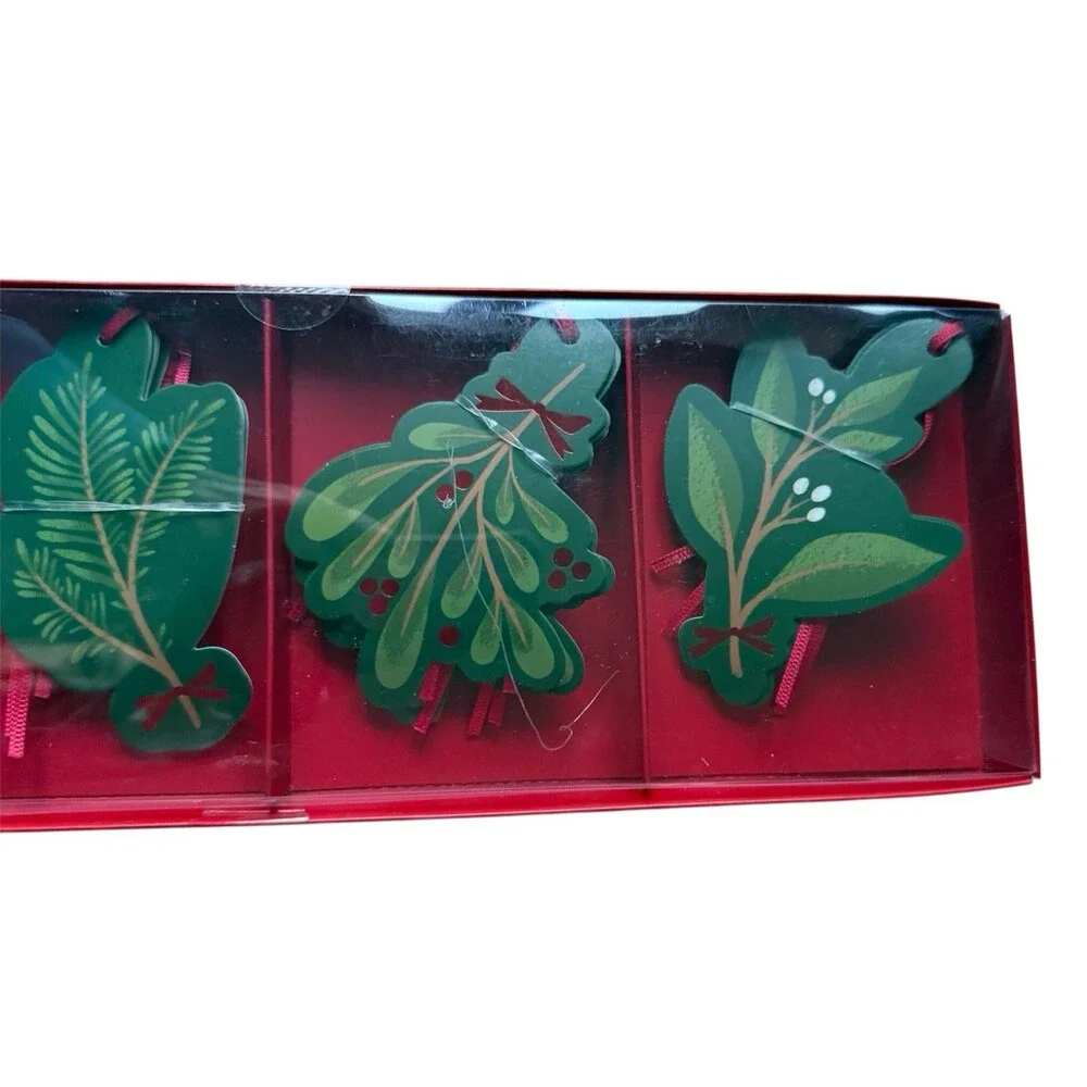 Lady Jayne Die Cut Christmas Gift Tags 4 Designs 16 Count Green 3x4